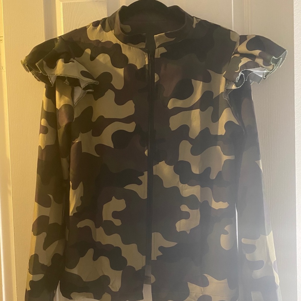 Brand new Camilo lightweight jacket.